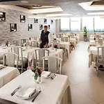 מלון Dei Fiori Restaurant - Meeting & אלסיו