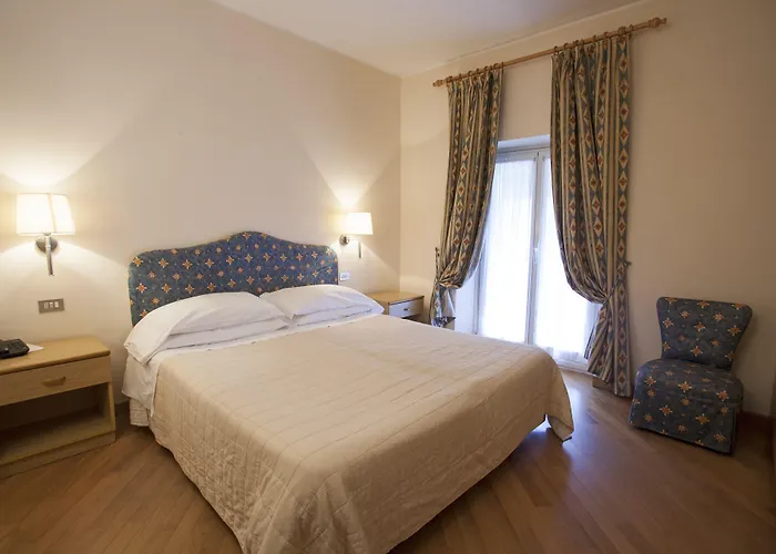 Hotel Dei Fiori Restaurant - Meeting & 3*