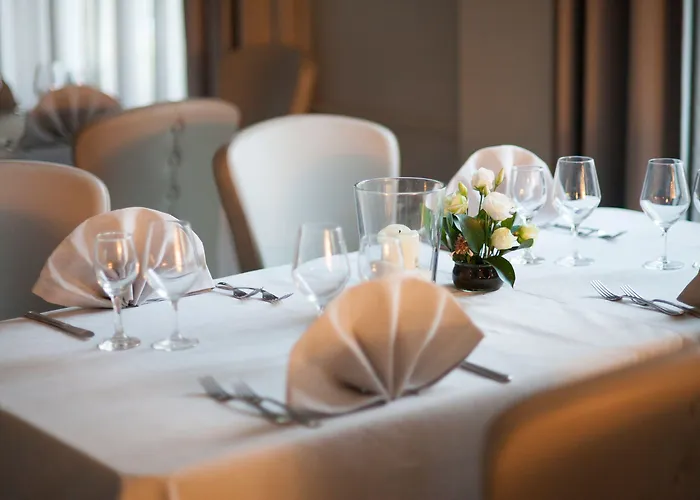 Dei Fiori Restaurant - Meeting & 3* 阿拉西奥